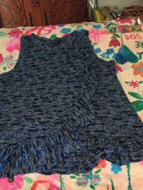 DG2 by Diane Gilman Blue Heathered Ruffle-Trim Tank NEW - Never Worn